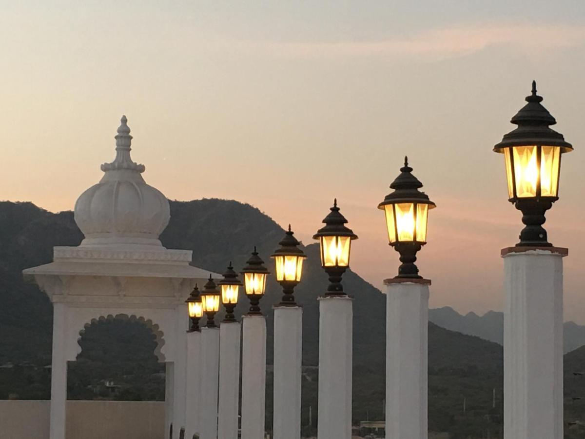 Regenta Central Mewargarh, Near Biological Park Udaipur Kültér fotó